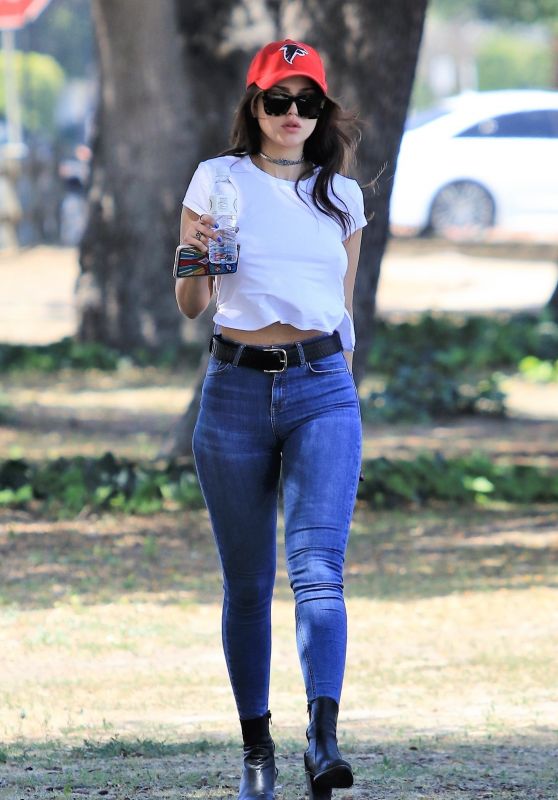 Eiza Gonzalez in Skintight Jeans and Cropped White T-Shirt - Studio City 04/25/2018