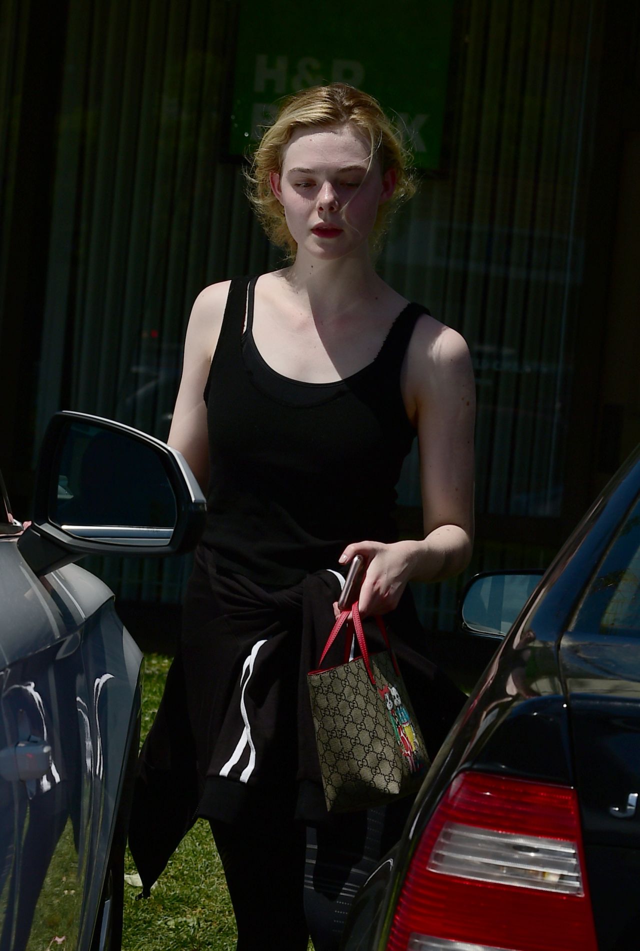 Elle Fanning - Lunch With Friends in Los Angeles 04/12/2018 • CelebMafia