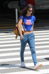 Emily Ratajkowski at LAX Airport in Los Angeles 04/08/2018