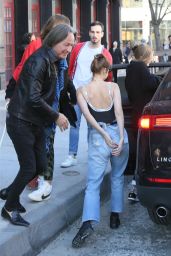 Gigi Hadid and Bella Hadid at Soho House Restaurant in NYC 04/22/2018
