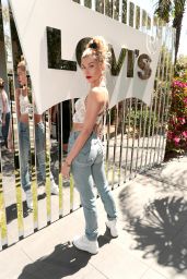 Hailey Baldwin – Levis Coachella Brunch at Coachella 2018 in Palm Springs