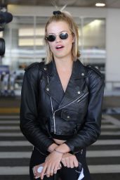 Hailey Clauson at LAX Airport 04/19/2018