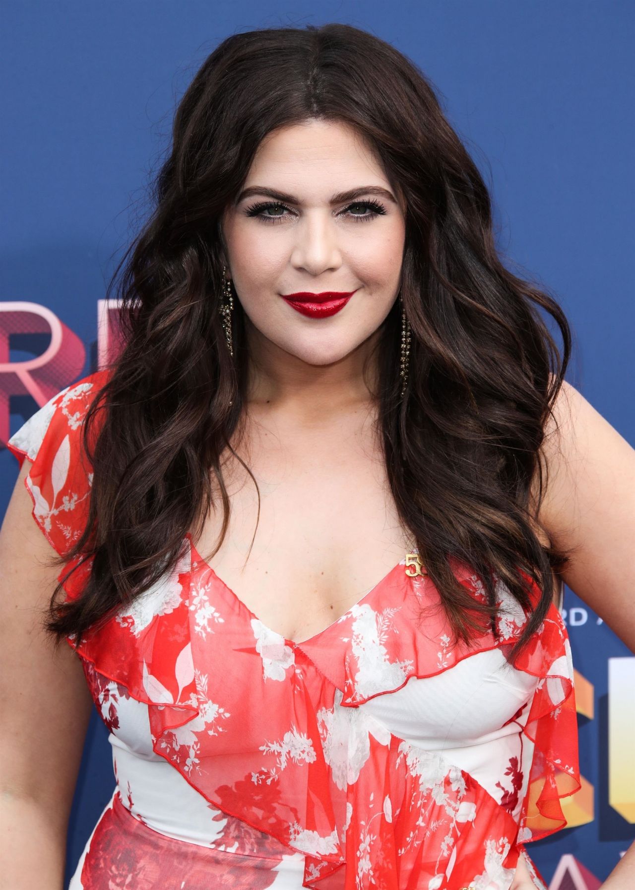 Hillary Scott Height Age And Weight Charmcelebrity