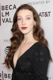 Isabelle Phillips - "To Dust" Premiere at Tribeca Film Festival in New York 04/22/2018
