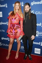 Jennifer Akerman – 2018 GLAAD Media Awards in LA
