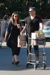 Jessica Alba - Shopping at Bristol Farms in Beverly Hills 04/14/2018