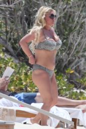 Jessica Simpson Bikini Candids - Bahamas 04/27/2018