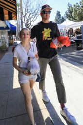 Joey King With Her Boyfriend Goes to the Farmers Market in LA 04/22/2018