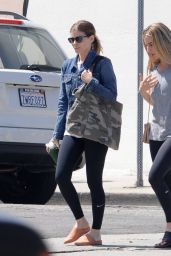 Kate Mara - Heading to a Gym in Los Angeles 04/01/2018