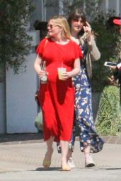 Kirsten Dunst - Leavs Olive & Thyme in Burbank 04/24/2018