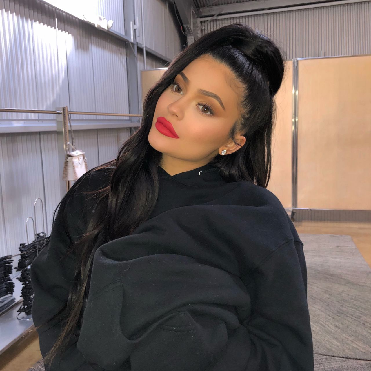 Kylie Jenner - Social Media 004/04/2018 • CelebMafia