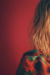 Margot Robbie - Photoshoot for Wonderland Magazine Autumn 2017