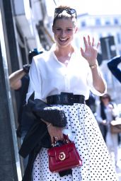 Michelle Hunziker Cute Style - Milan 04/20/2018
