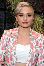 Natalie Alyn Lind – 2018 Race To Erase MS Gala in Beverly Hills