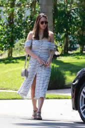 Olivia Munn - Stops by a Friends House in Studio City 04/17/2018