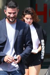 Selena Gomez - Hits the gym in Beverly Hills 04/02/2018