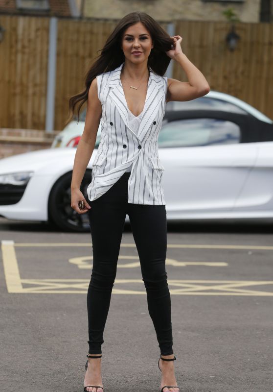 Shelby Tribble – “The Only Way Is Essex” TV Show Filming in Essex 04/26/2018