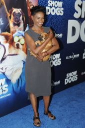 Adina Porter – “Show Dogs” Premiere in New York