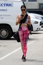 Adriana Lima in a Pink Yoga Pants - Miami 05/05/2018