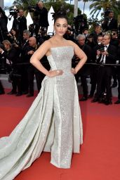 Aishwarya Rai Bachchan – “Sink or Swim” Red Carpet in Cannes