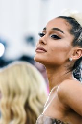 Ariana Grande – MET Gala 2018