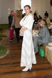Carissa Walford – Camilla and Marc Show at Mercedes-Benz Fashion Week Australia 2018 in Sydney