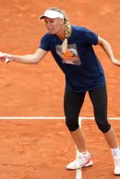 Caroline Wozniacki - Practices at Roland-Garros Stadium in Paris 05/25/2018