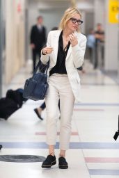Cate Blanchett - Arives at JFK Airport in NYC 05/22/2018