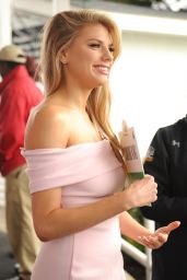 Charlotte McKinney - 143rd Preakness Stakes in Baltimore 05/19/2018