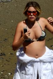 Costanza Caracciolo in Bikini - Photshoot in Paraggi 05/29/2018