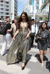 Deepika Padukone at Martinez Hotel in Cannes 05/11/2018