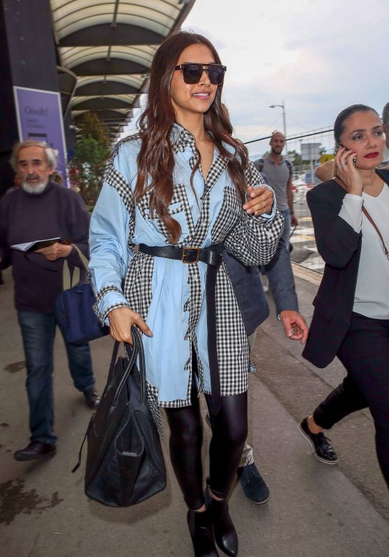 Deepika Padukone at Nice Airport 05/09/2018