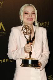 Dove Cameron – 2018 Daytime Emmy Awards