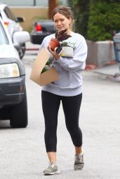 Hilary Duff in Leggings - Picks Up Some Plants in Los Angeles 05/12/2018