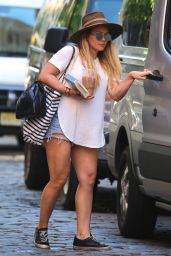 Hilary Duff - Leaving Her Apartment in New York City 05/24/2018
