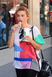 Holland Roden - Stops by Starbucks in Hollywood 05/04/2018
