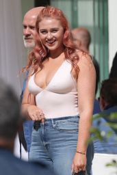 Iskra Lawrence - Out in Cannes 05/14/2018