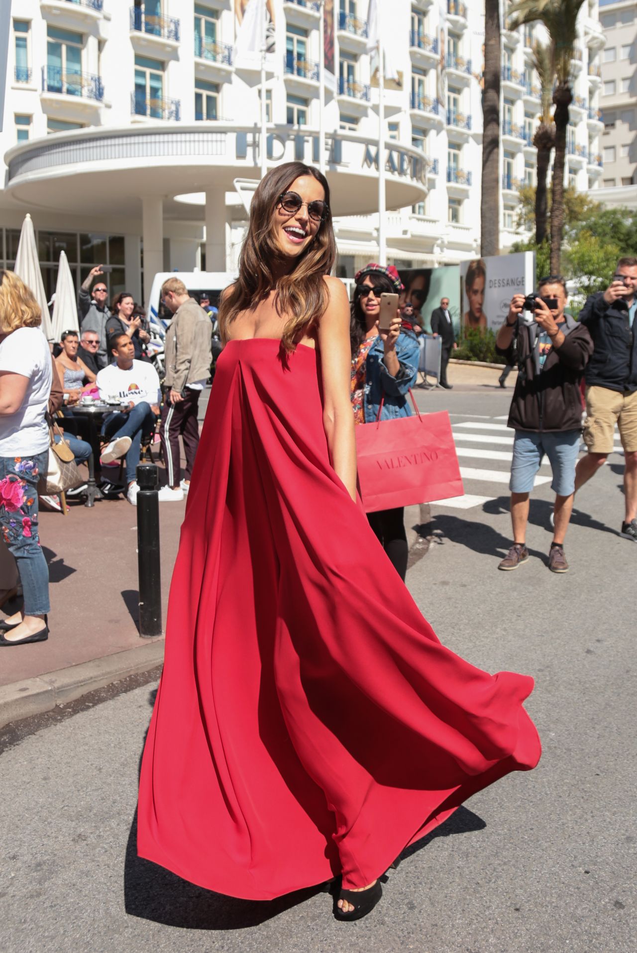 Izabel Goulart Fashion and Style - Cannes 05/14/2018 • CelebMafia
