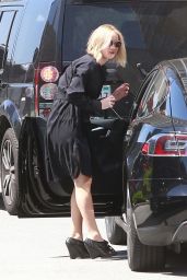 Jennifer Lawrence Style - Heads to a Meeting in Beverly Hills 05/03/2018