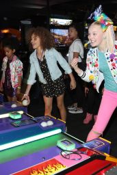 JoJo Siwa - Celebrating Her 15th Birthday Party in Hollywood 05/15/2018
