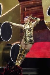Katy Perry - Performs at at AccorHotels Arena in Paris 05/29/2018