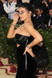 Kylie Jenner – MET Gala 2018