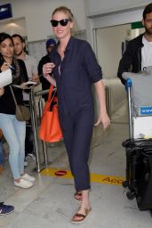 Lara Stone - Arriving at Nice Airport in France 05/16/2018