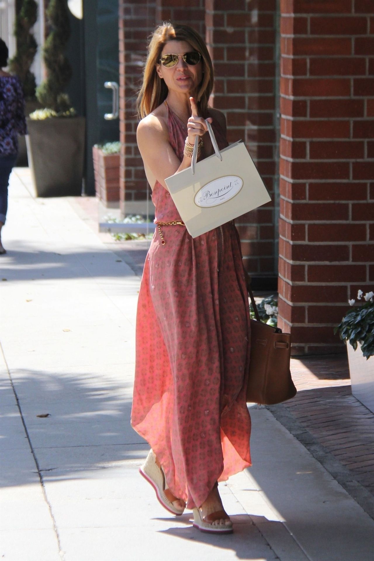 Lori Loughlin Stops by a Nail Salon in Beverly Hills 05/07/2018