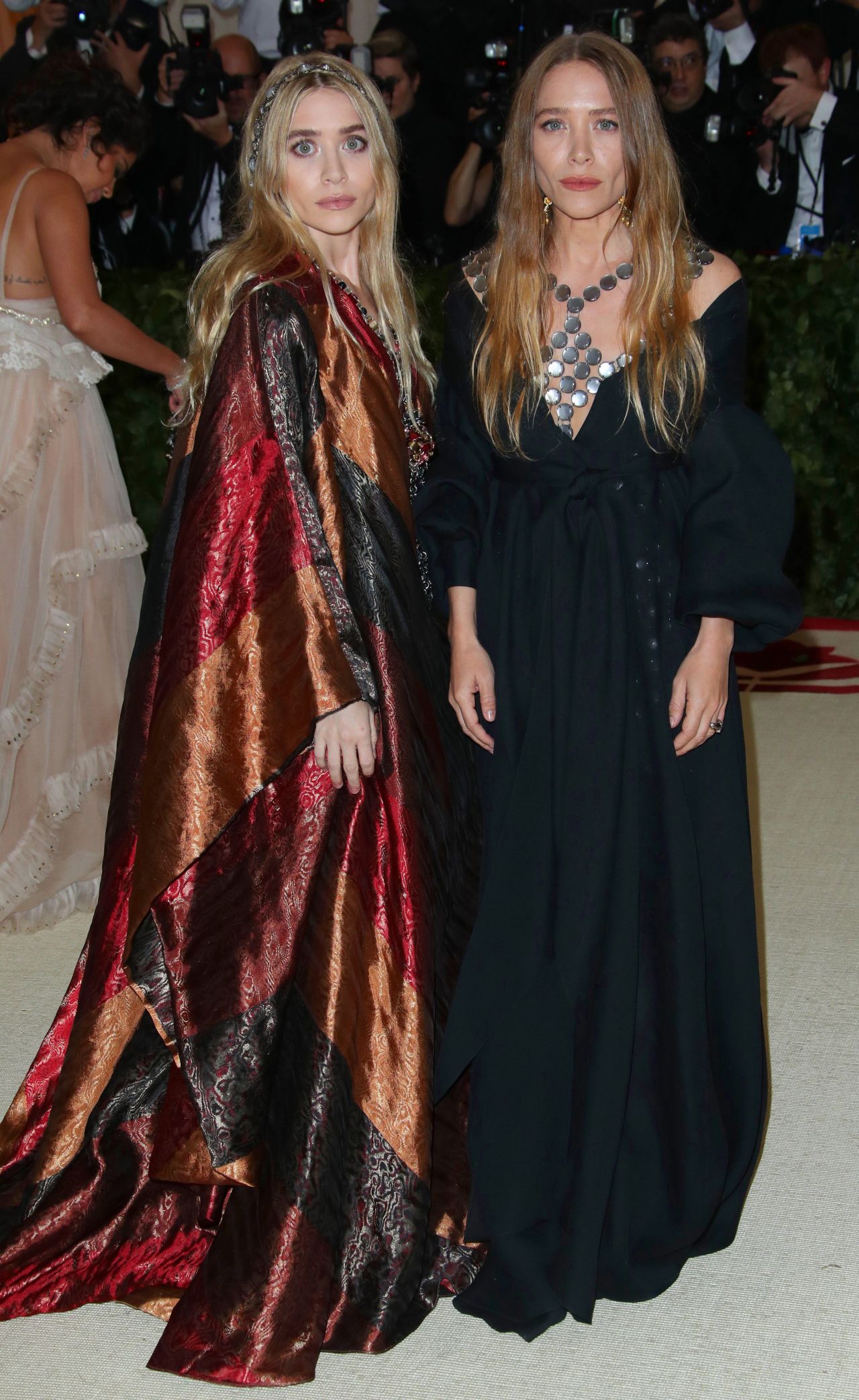 Mary Kate Olsen And Ashley Olsen Met Gala Celebmafia Hot Sex Picture