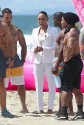 Melanie Brown - Today Show Hosted by Kathie Gifford & Hoda at Venice Beach in Venice 05/25/2018