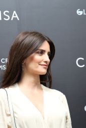 Penelope Cruz - Carpisa Brand Open a New Store in Dubai, May 2018