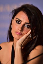Penelope Cruz - "Everybody Knows" Press Conference at Cannes Film Festival