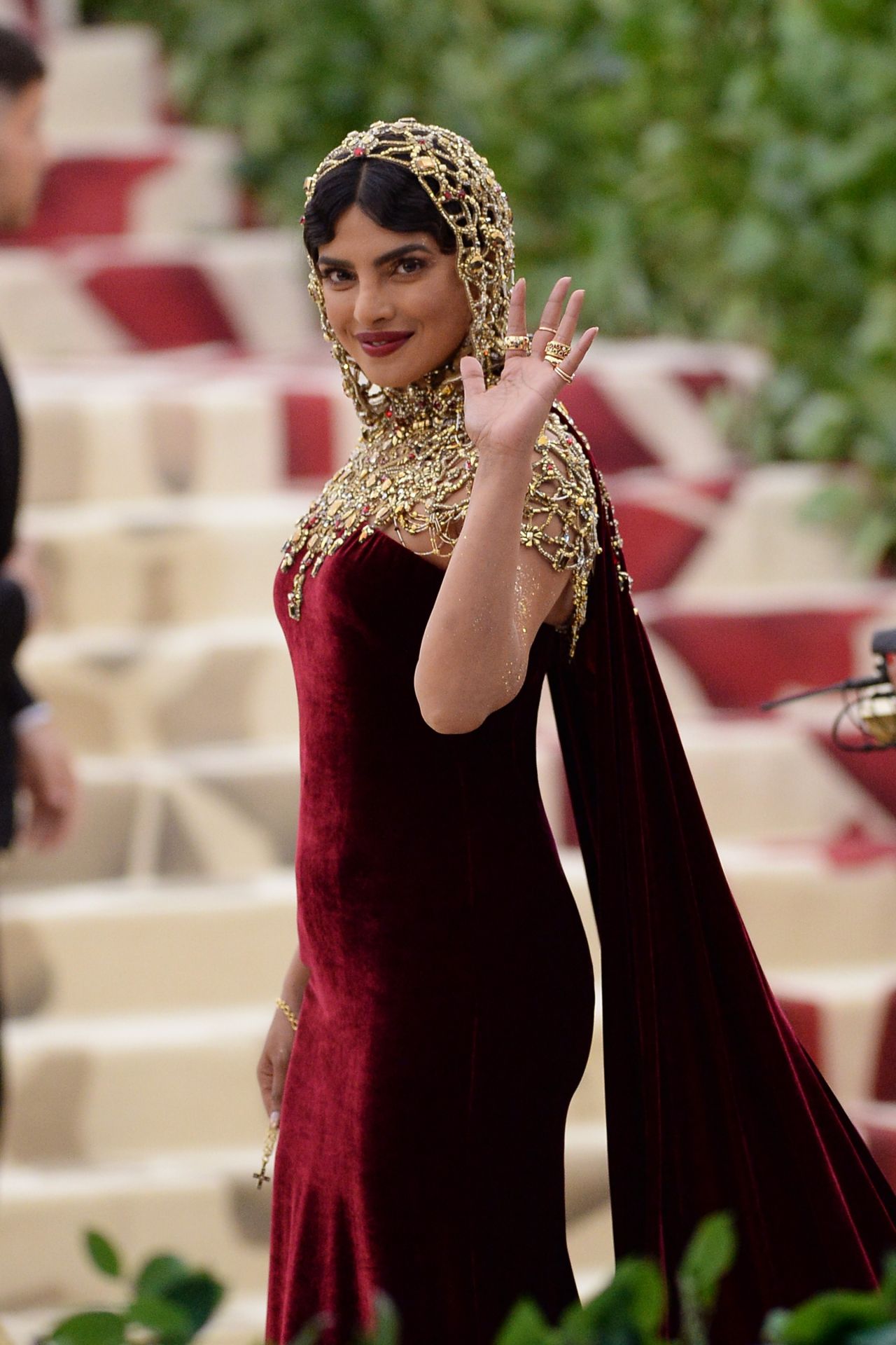 Priyanka Chopra – MET Gala 2018 • CelebMafia