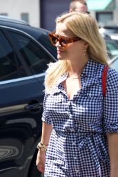 Reese Witherspoon in Office Chic Outfit  - LA 05/09/2018